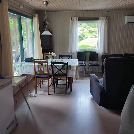 Strandheim Two-Bedroom Cottage Birkeland Exterior foto